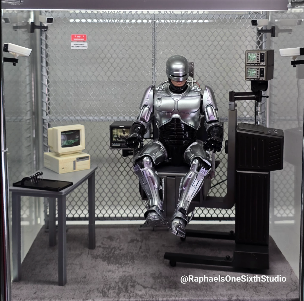 Robocop In Chair Diorama Set